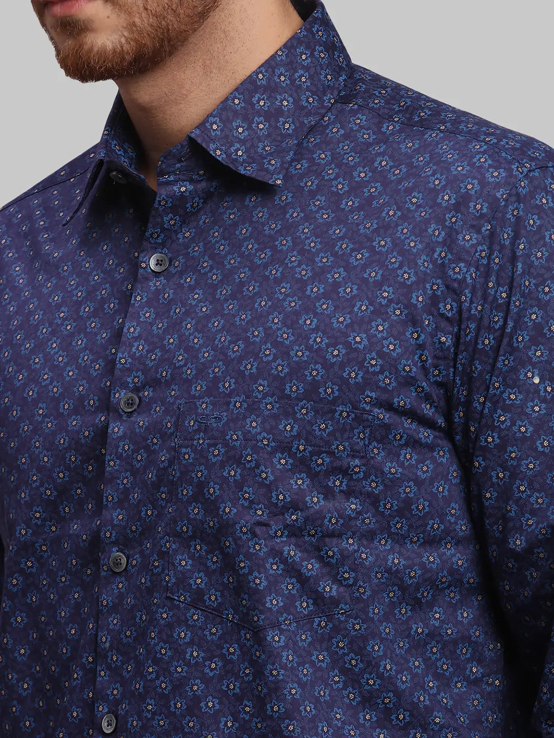 Men Tailored Fit Green Shirt
