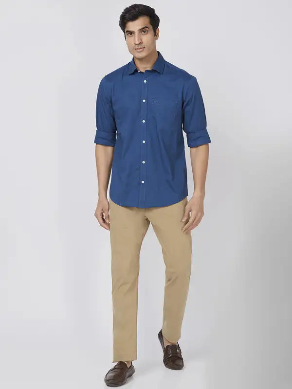 Men Tailored Fit Blue Shirt