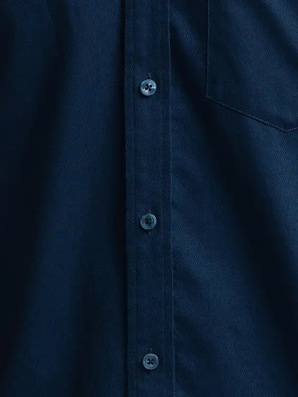 Men Tailored Fit Maroon Shirt