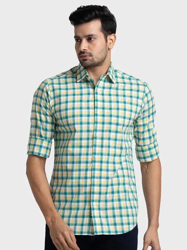 Men Tailored Fit Red Shirt