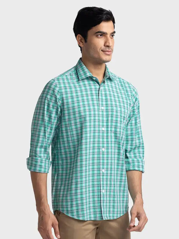 Men Tailored Fit Yellow Shirt