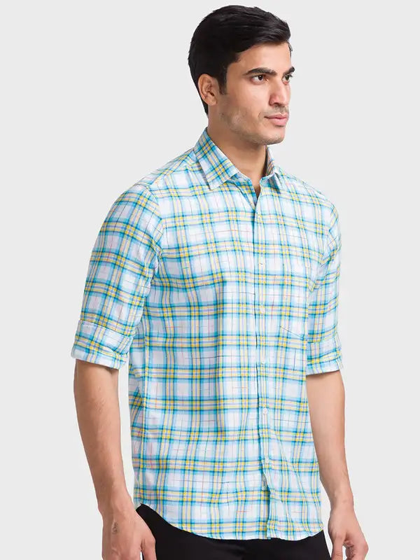 Men Tailored Fit Red Shirt