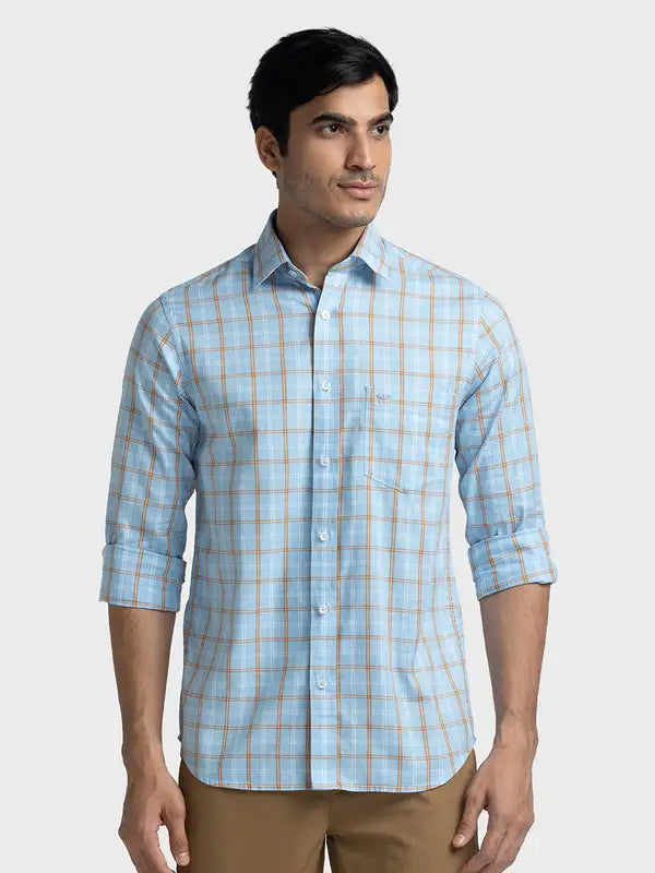 Men Tailored Fit Pink Shirt