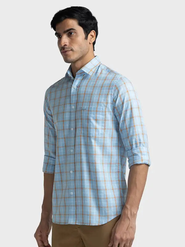 Men Tailored Fit Pink Shirt