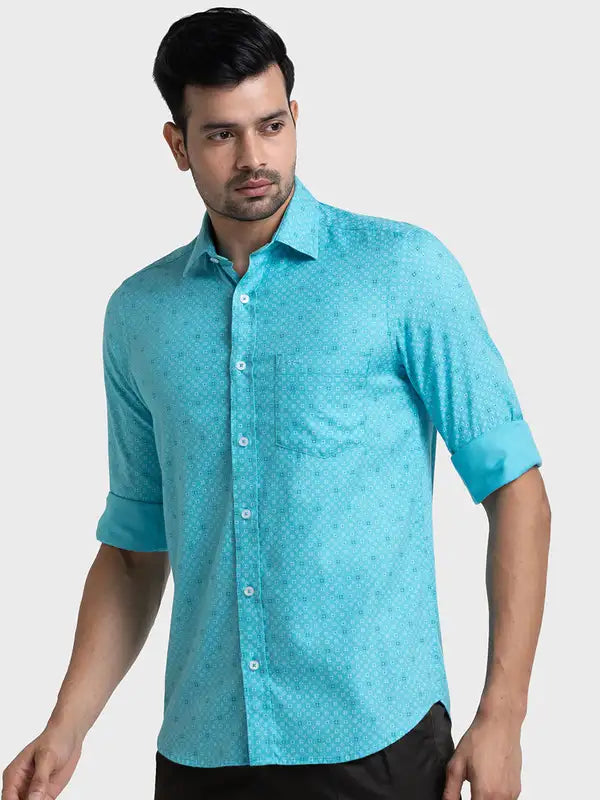 Men Tailored Fit Pink Shirt