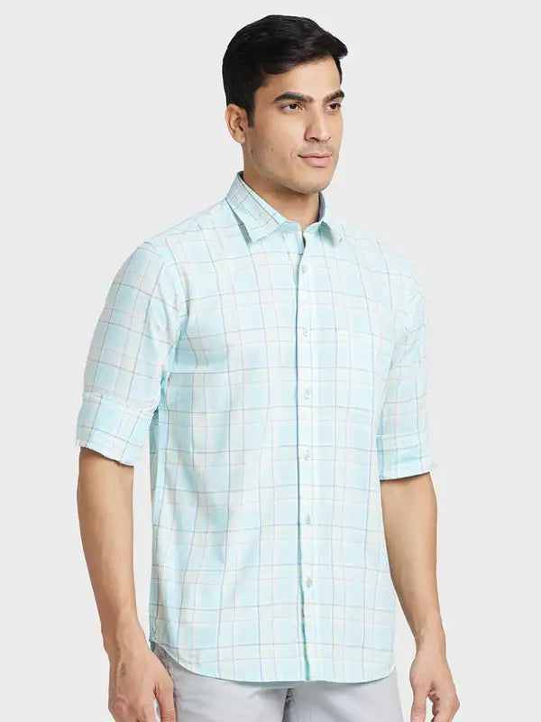 Men Tailored Fit Yellow Shirt