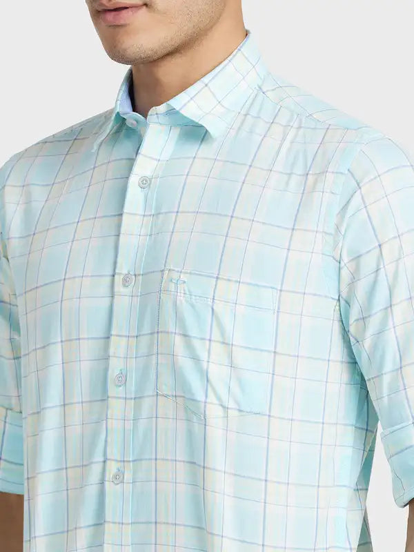 Men Tailored Fit Yellow Shirt