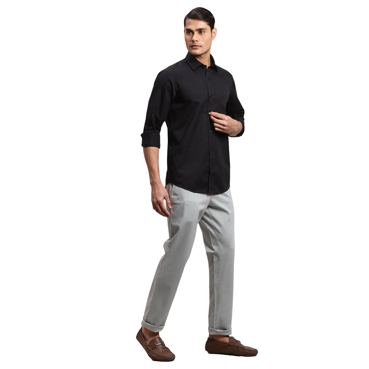 Men Red Regular Fit Solid Piece Dyed Cotton Full Sleeves Shirts