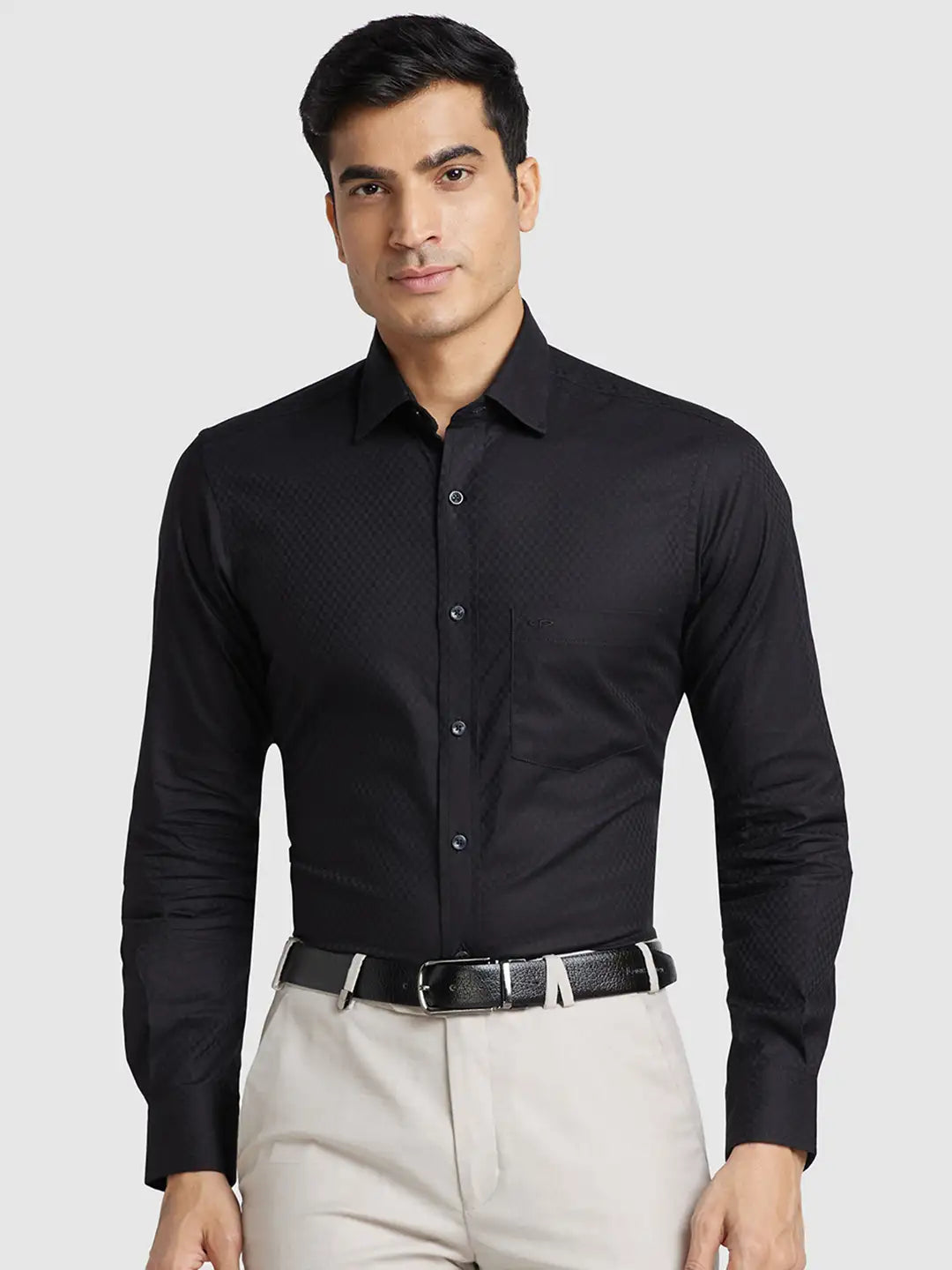 ColorPlus Men White Solid Piece Dyed Regular Fit Cotton Full Sleeve Shirt