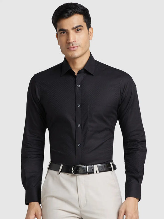 ColorPlus Men White Solid Piece Dyed Regular Fit Cotton Full Sleeve Shirt