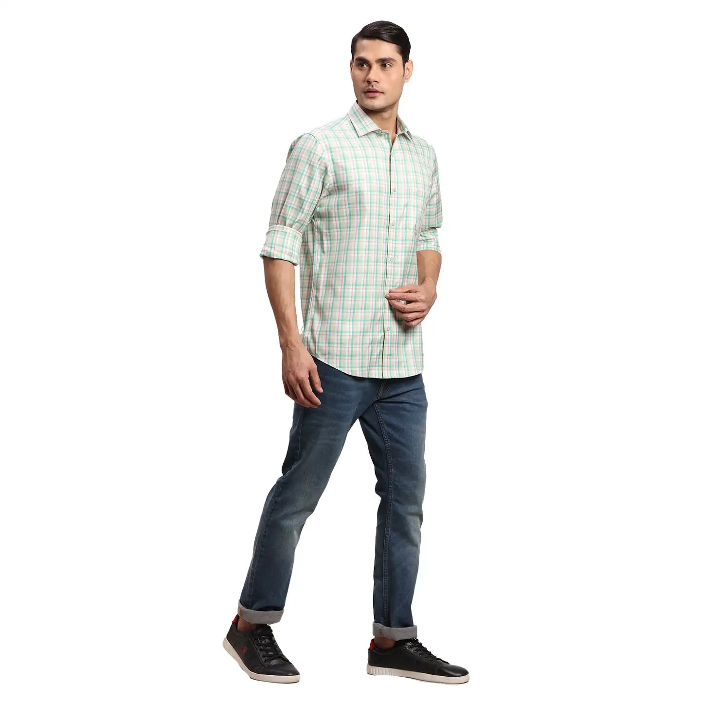 Men Red Regular Fit Checks  Cotton Full Sleeve  Shirts