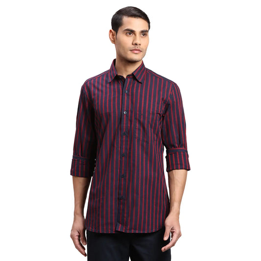 Men Violet Regular Fit Yarn Dyed Cotton Full Sleeves Shirts