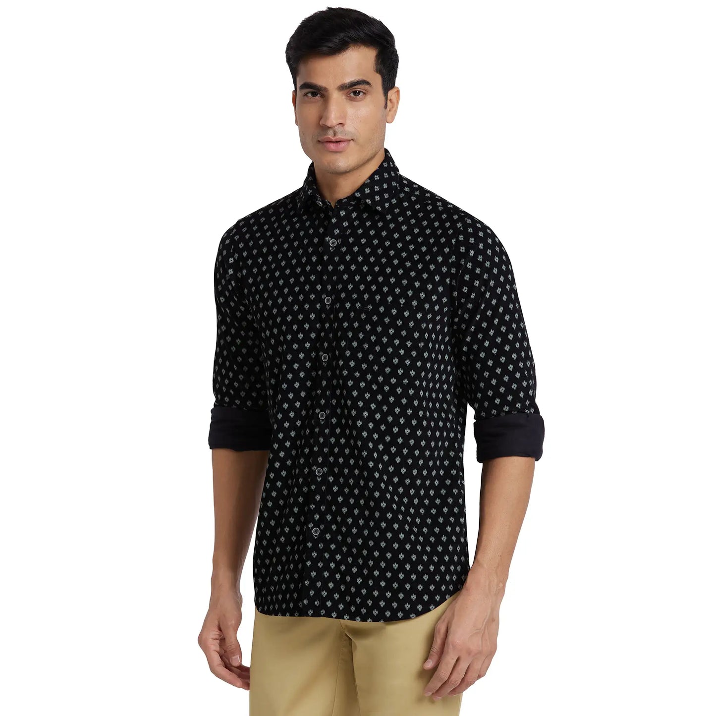ColorPlus Men Blue Checks Tailored Fit Cotton Half Sleeve Shirt