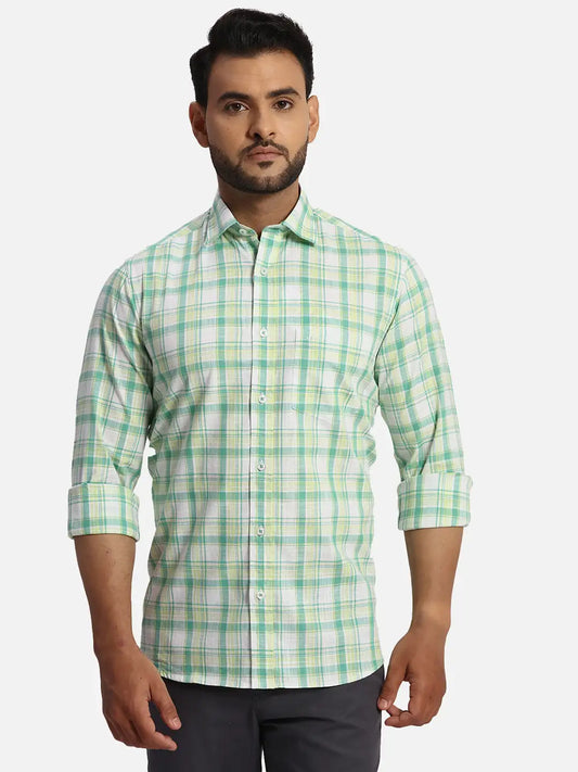 ColorPlus Regular Fit Checkered Medium Red Shirt