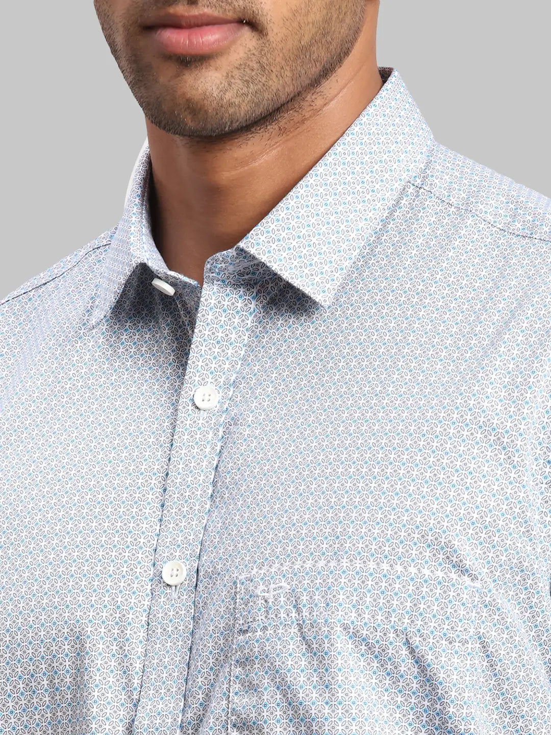 Men Tailored Fit Medium Red Shirt