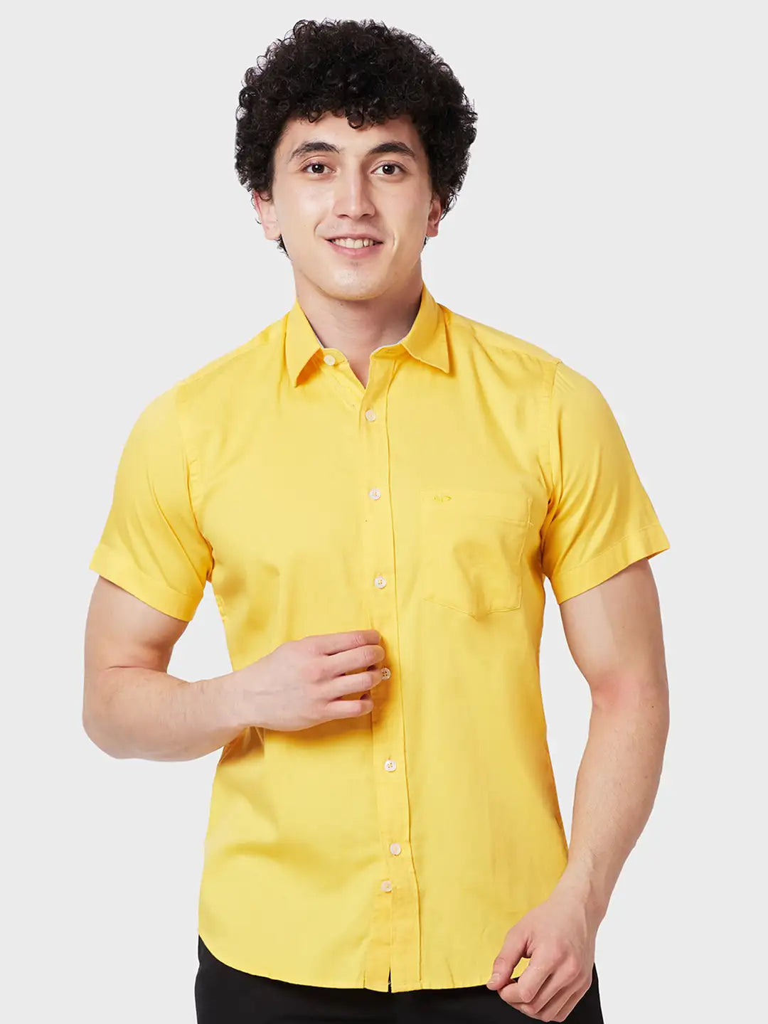 Men Tailored Fit Yellow Shirt