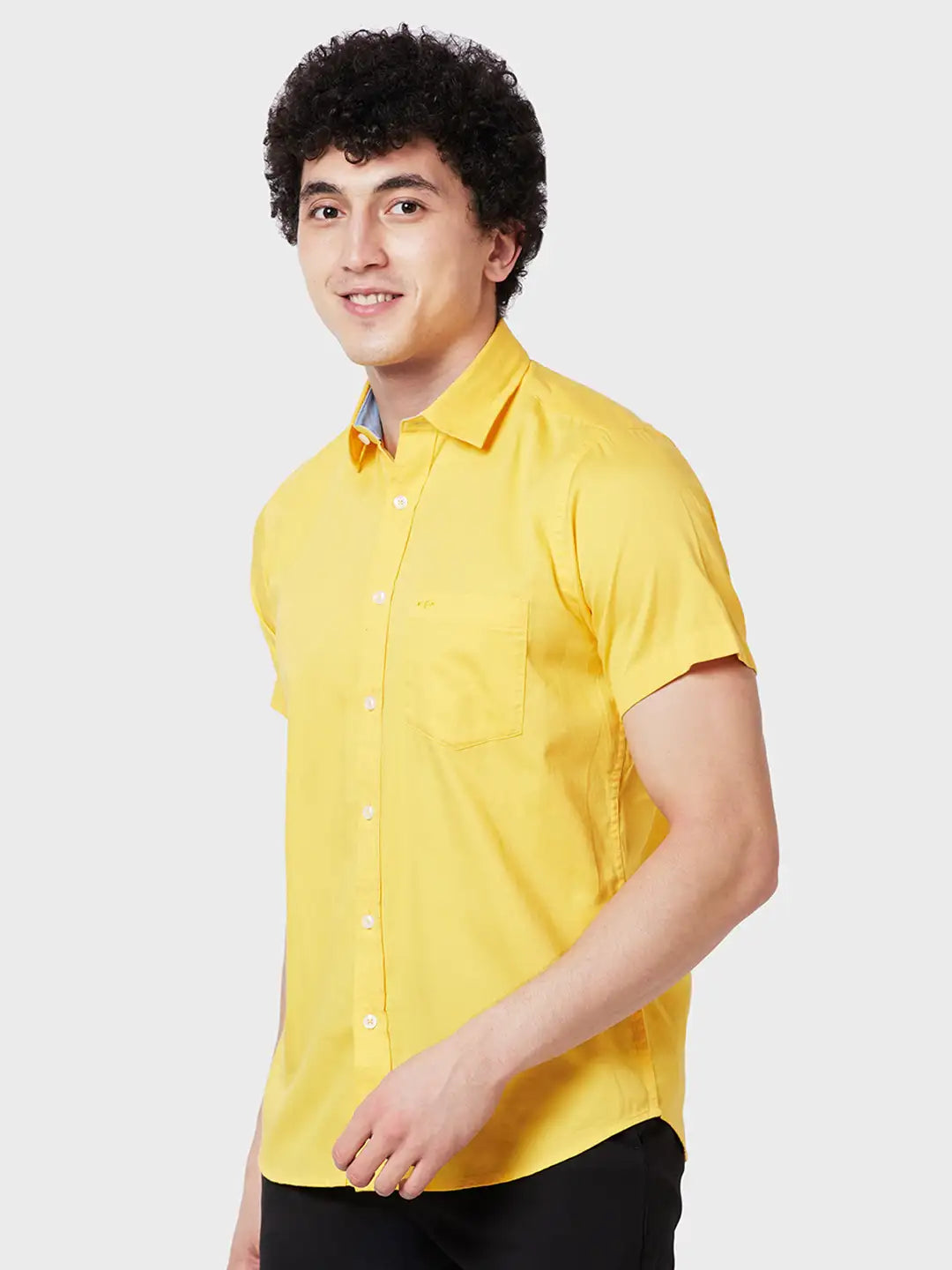 Men Tailored Fit Yellow Shirt