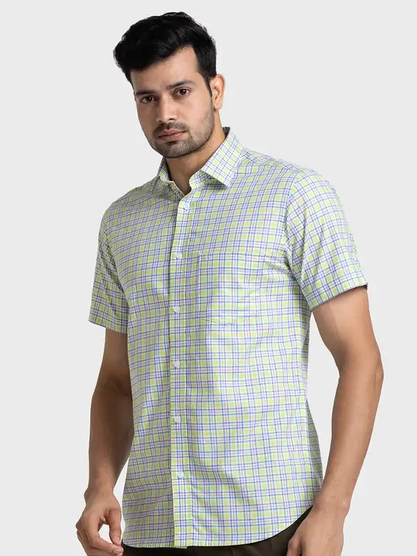 Men Tailored Fit Yellow Shirt