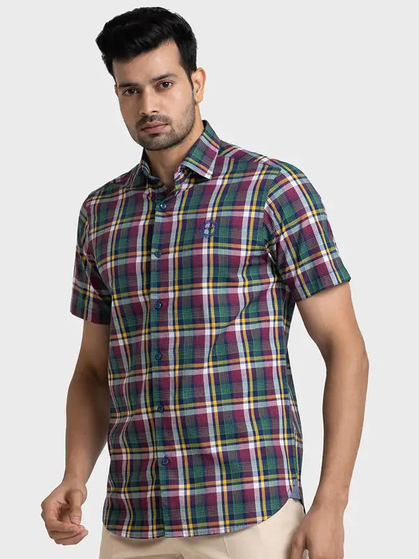 Men Tailored Fit Red Shirt