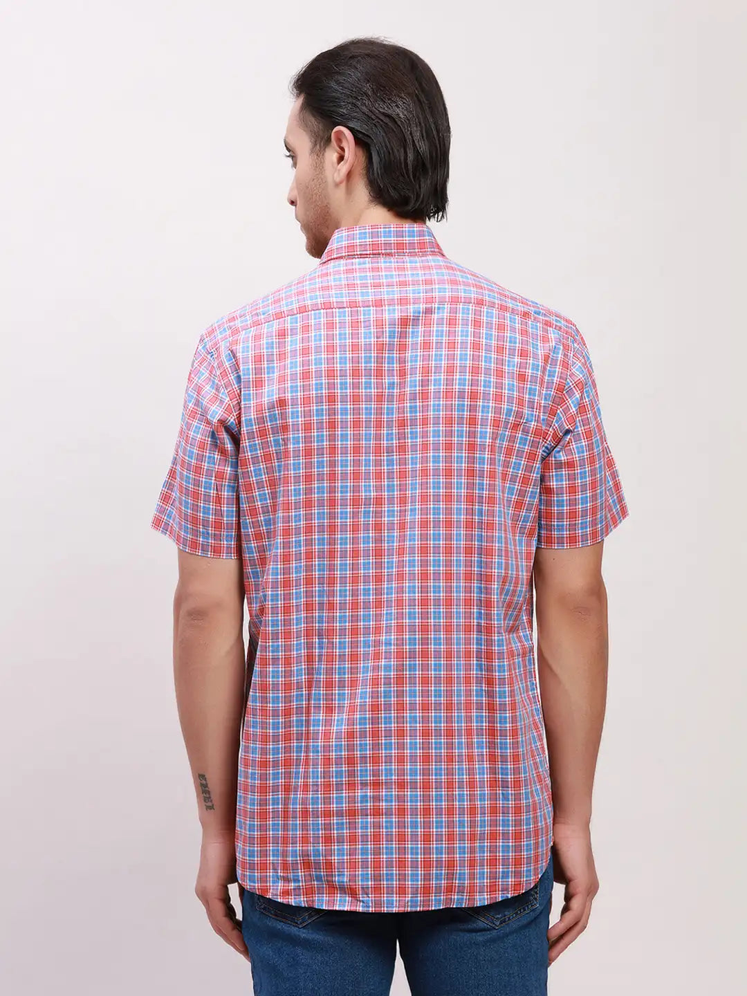 Colorplus Men Blue Checks Tailored Fit Cotton Blend Half Sleeve Shirts