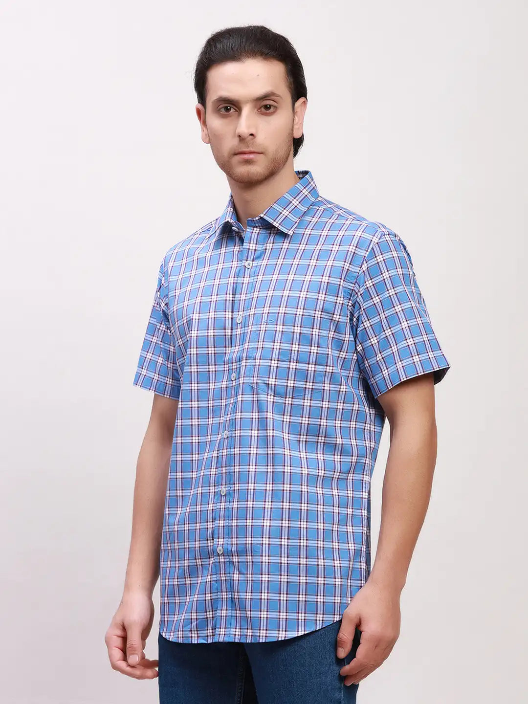 Colorplus Men Red Checks Tailored Fit Cotton Blend Half Sleeve Shirts