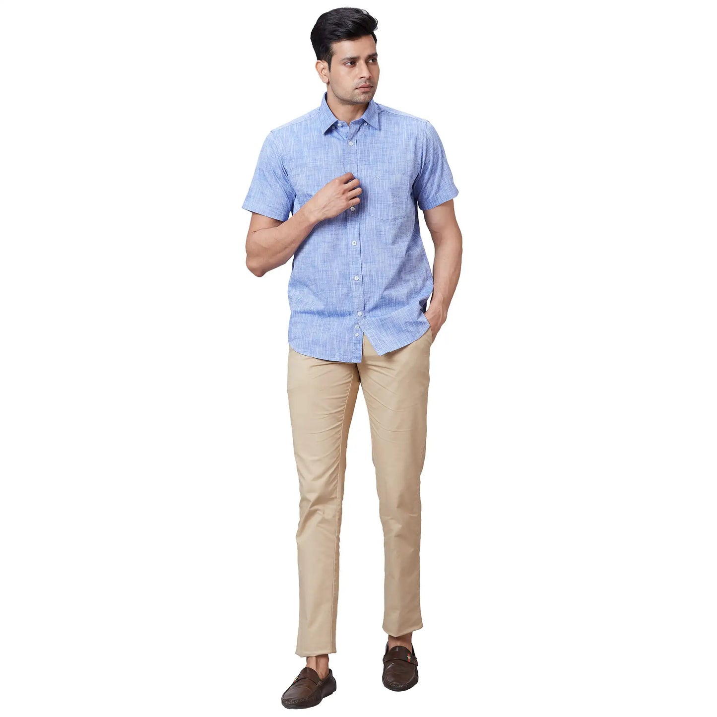 Men Navy Tailored Fit Solid Cotton Half Sleeve Shirts
