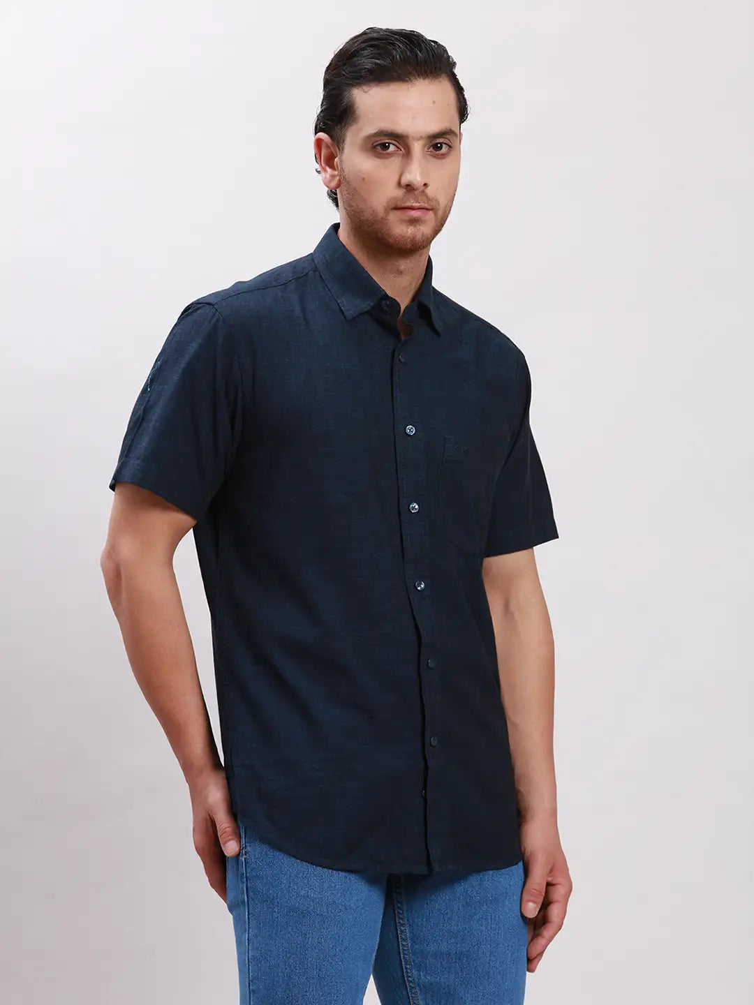 Men Grey Tailored Fit Solid Cotton Half Sleeve Shirts