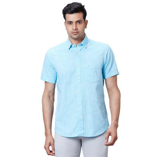 Men Blue Tailored Fit Solid Cotton Half Sleeve Shirts
