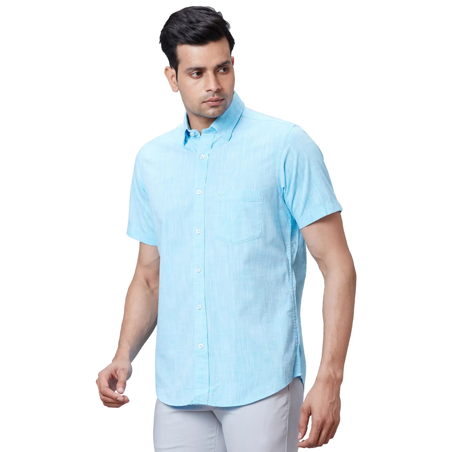 Men Blue Tailored Fit Solid Cotton Half Sleeve Shirts