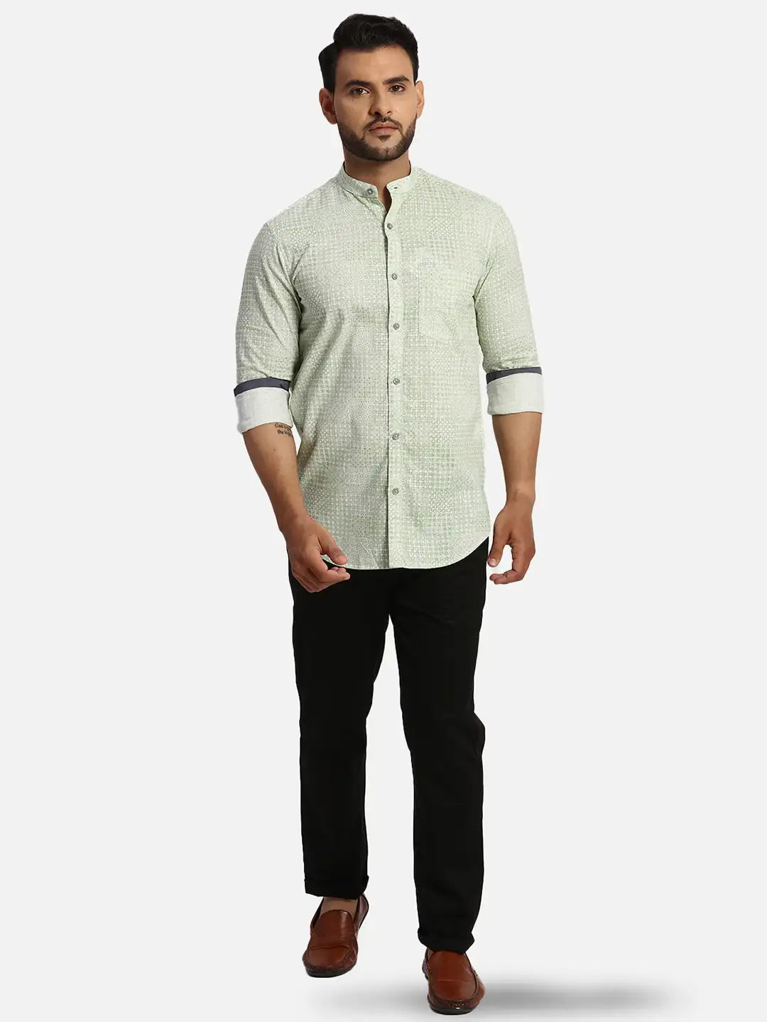 ColorPlus Slim Fit Solid Medium Green Trouser