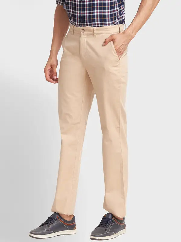 Men Regular Fit Khaki Trouser