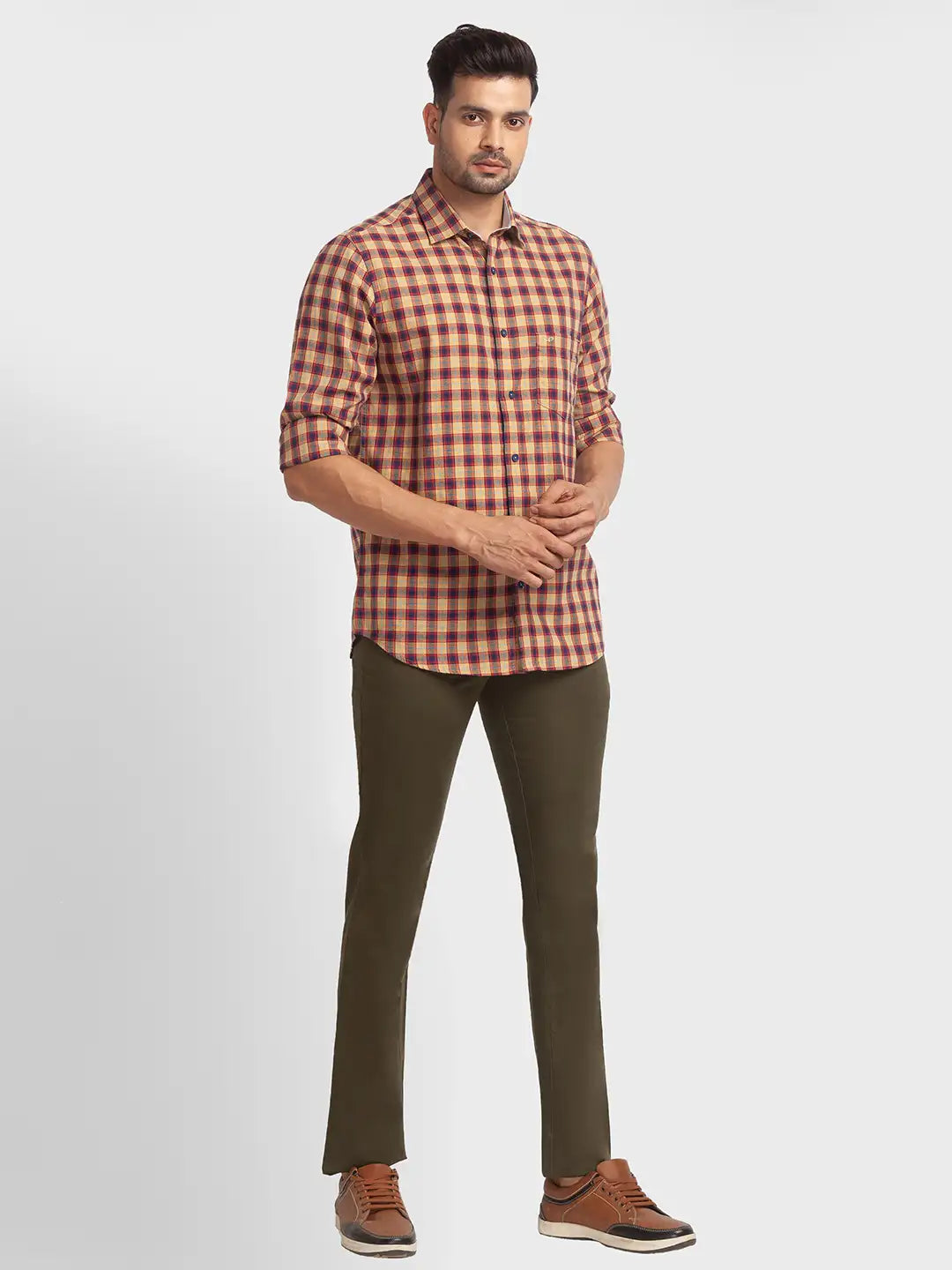 Men Regular Fit Khaki Trouser
