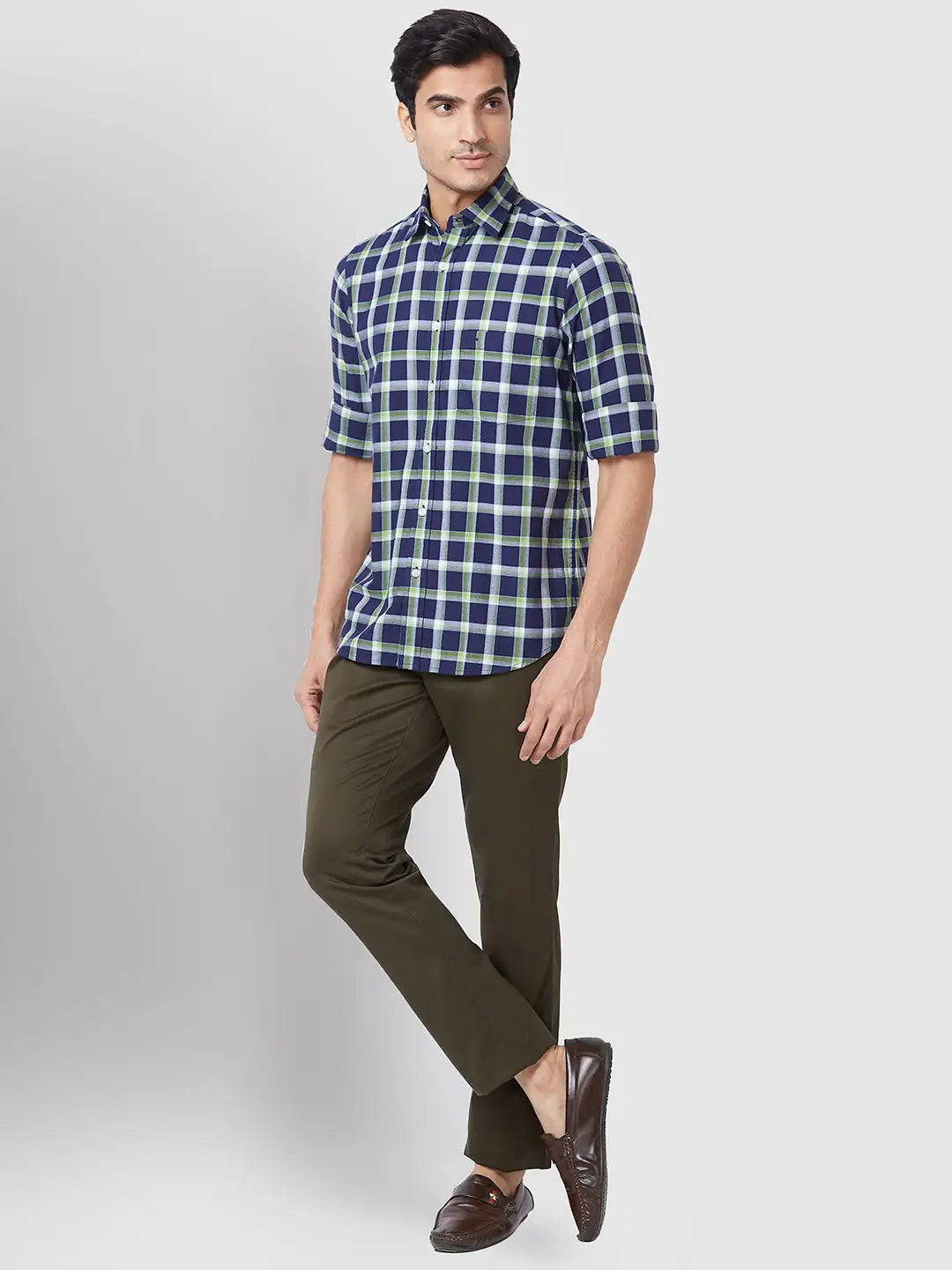 Men Contemporary Fit Grey Trouser
