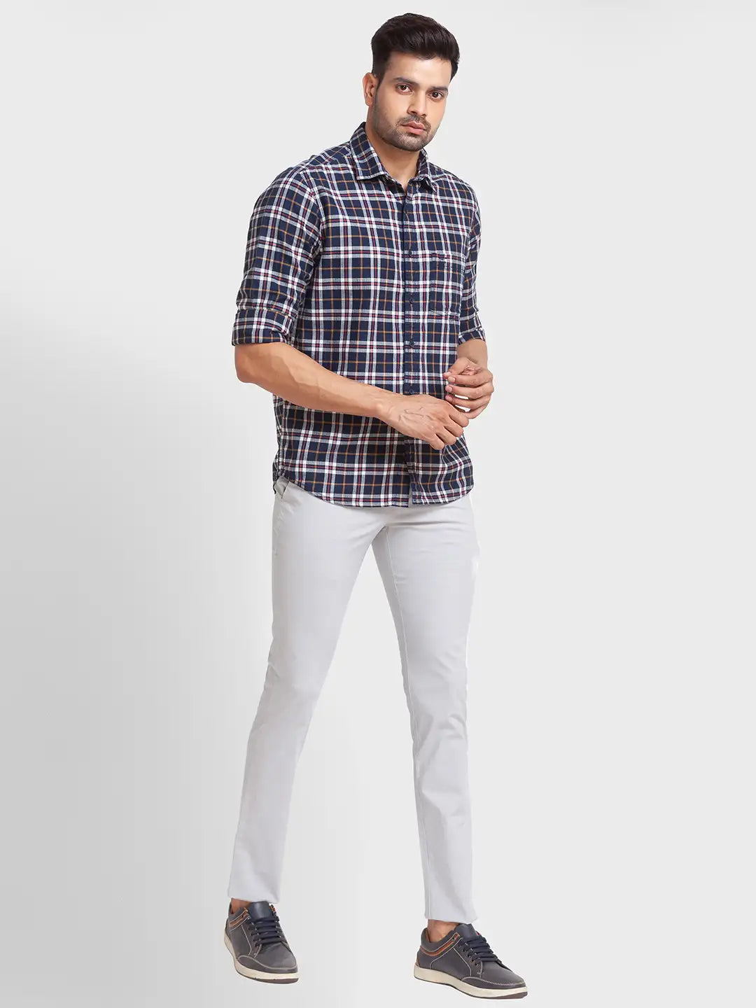 Men Regular Fit Dark Green Trouser