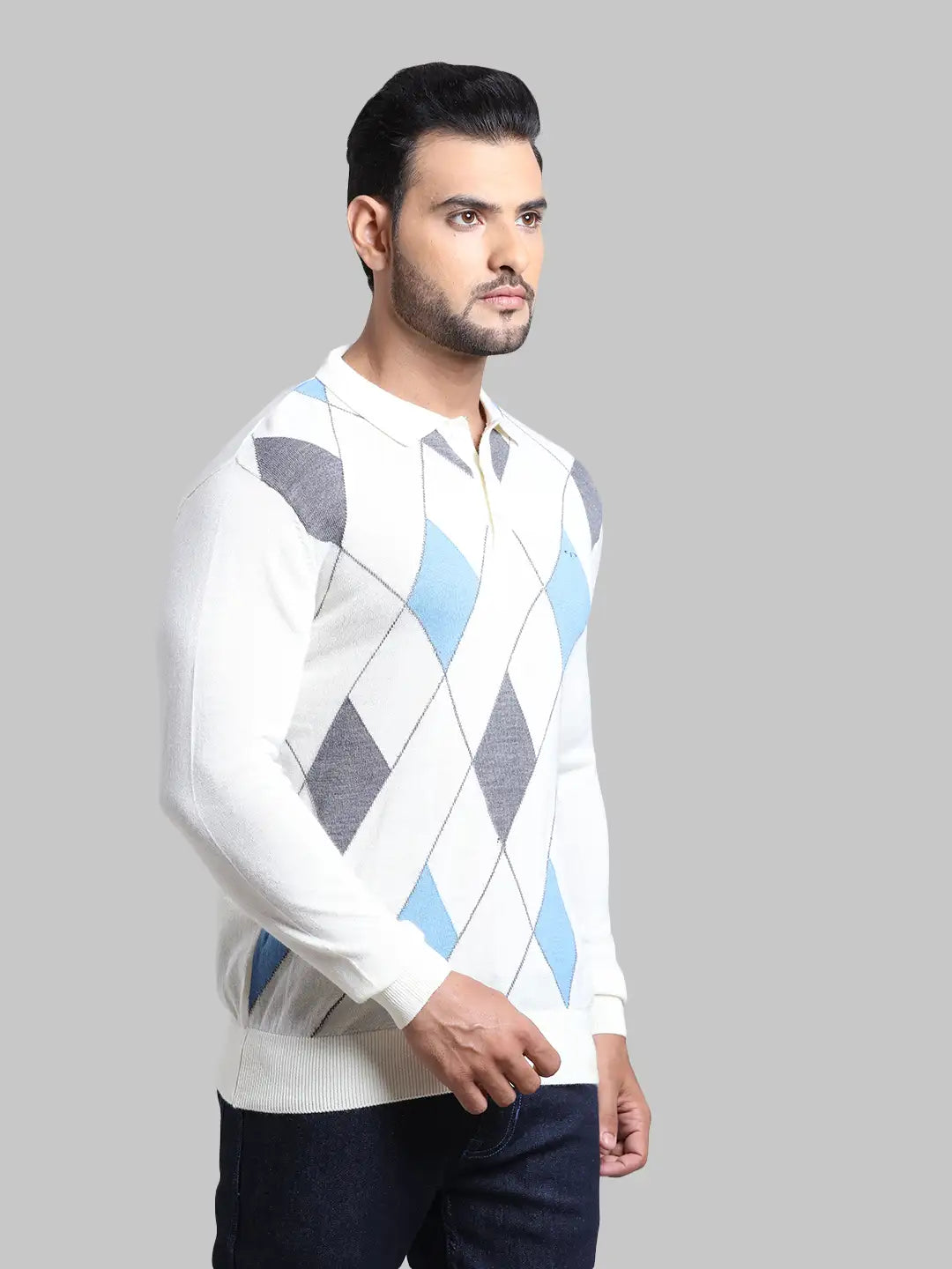 Men Regular Fit  Maroon Sweater