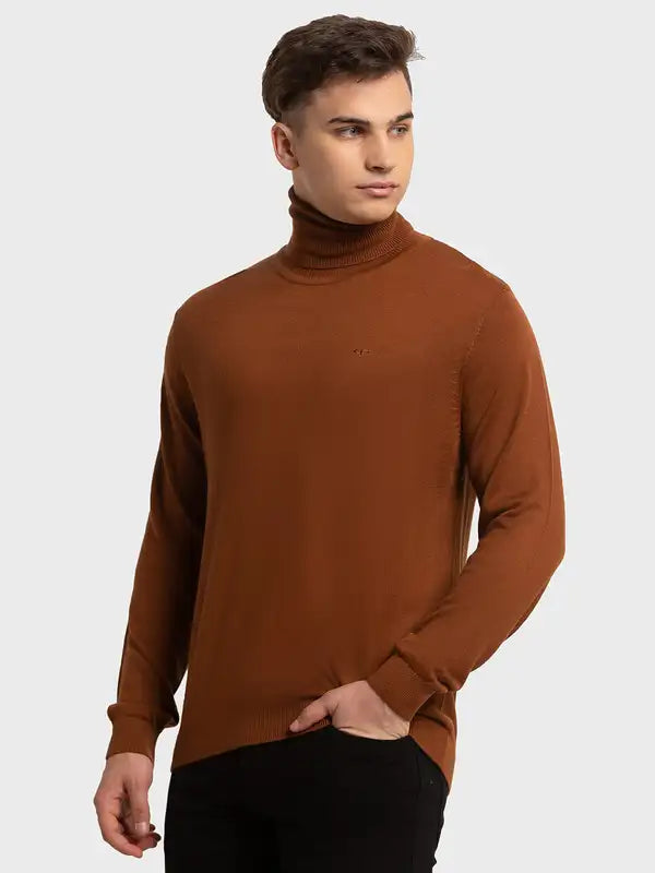 Men Tailored Fit Violet Sweater