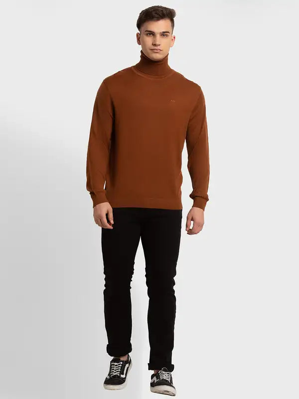 Men Tailored Fit Violet Sweater