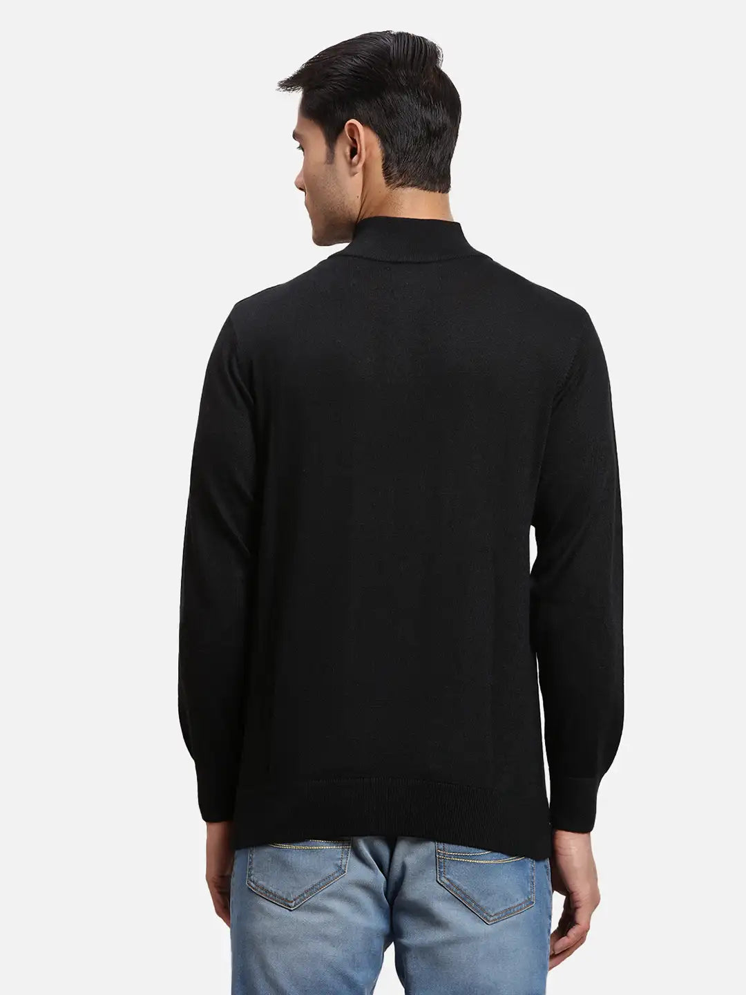 Colorplus Men Blue Solid Regular Fit Silk Blend Full Sleeve V Neck Sweaters