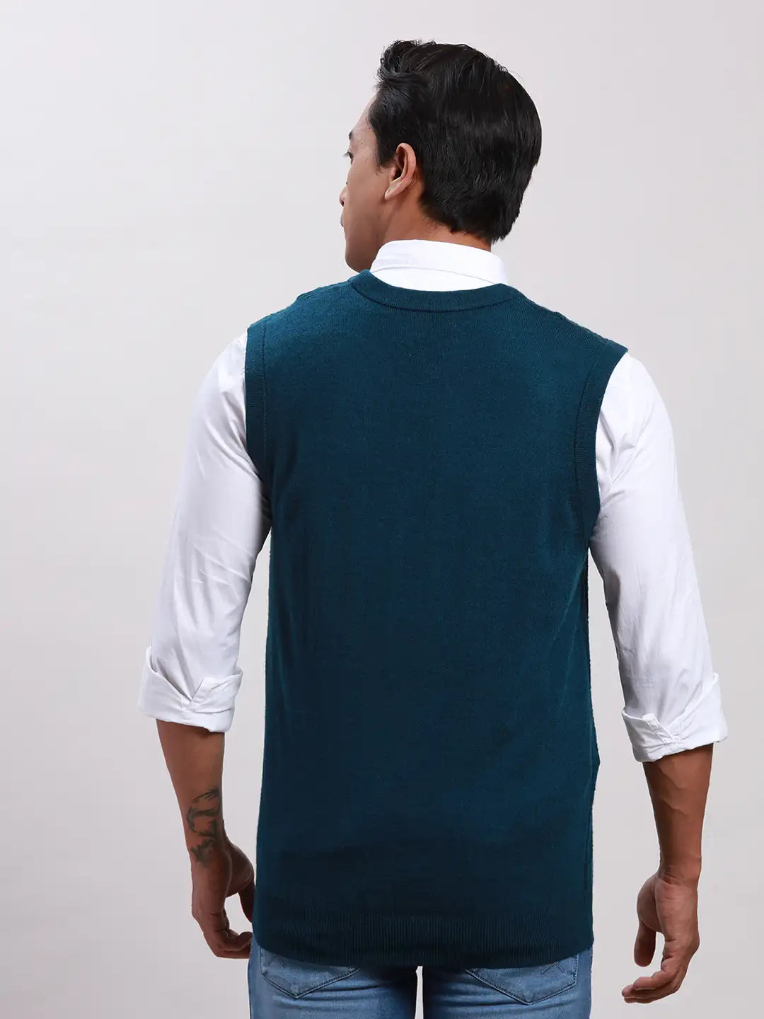 Men Blue Classic Fit Jacquard Acrylic Blend Sleeveless Sweaters