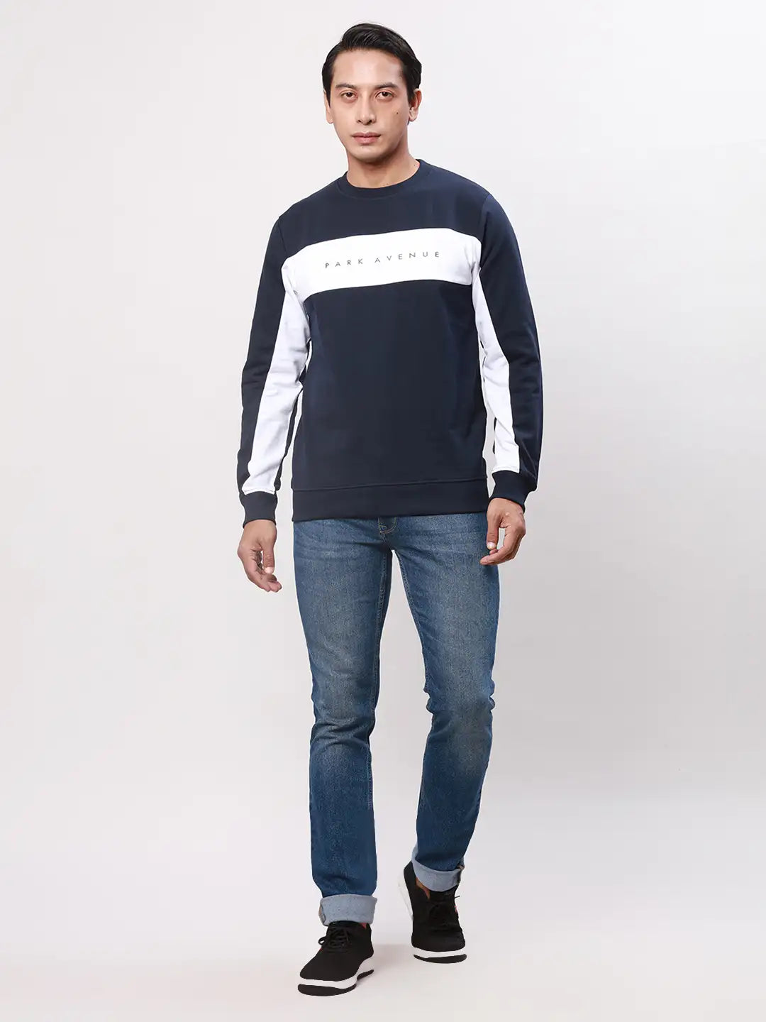 Park Avenue Men Red Print Slim Fit Cotton Blend Crew Neck Sweatshirt