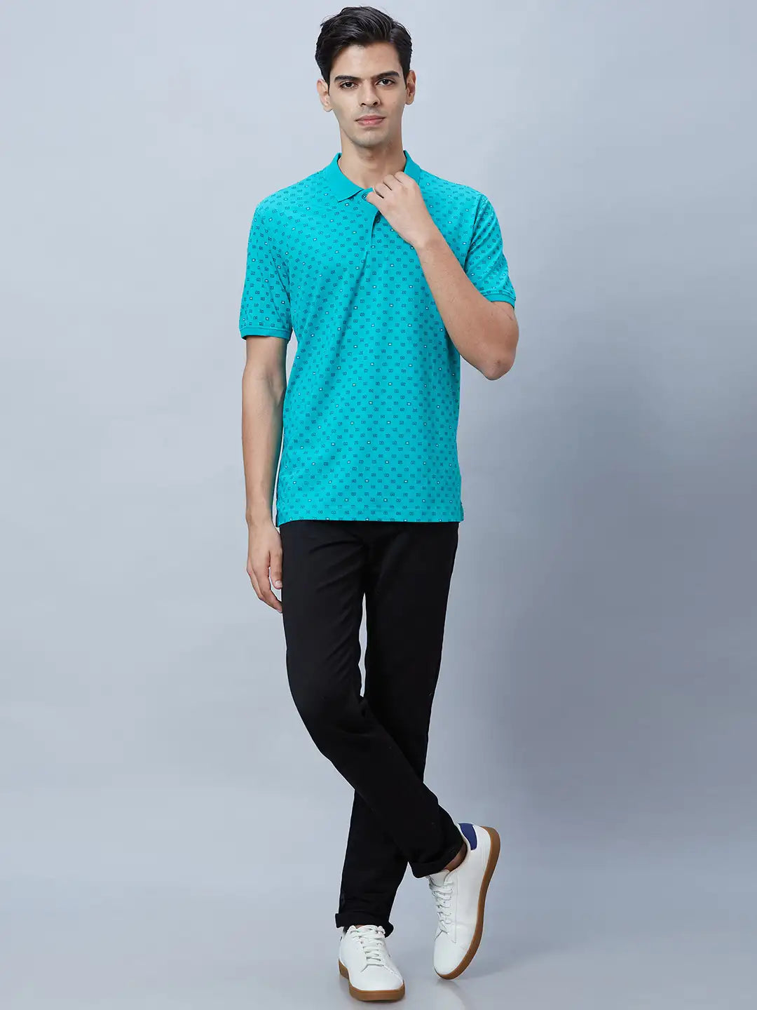 Men Green Slim Fit Solid Cotton T-Shirt
