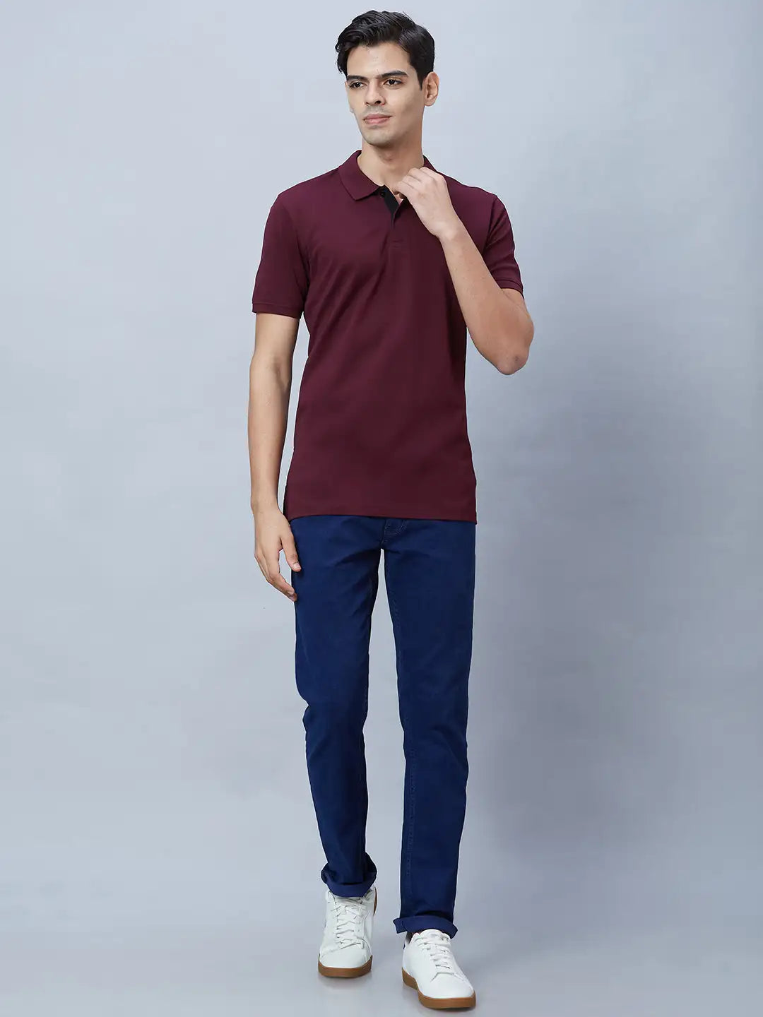Men Violet Slim Fit Solid Cotton T-Shirt