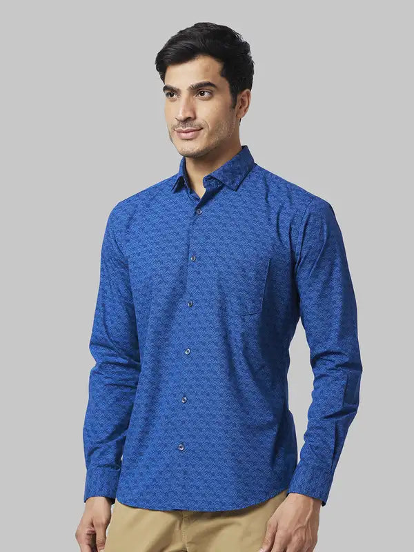 Men Slim Fit Blue Shirt