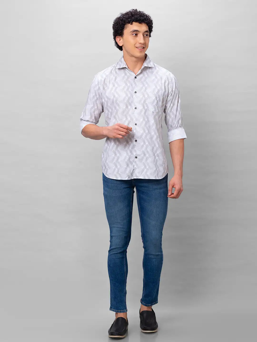 Park Avenue Men White Solid Slim Fit Cotton Shirts