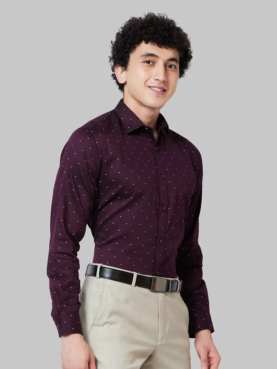Men Regular Fit Maroon Shirt