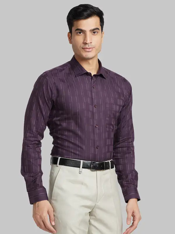 Men Slim Fit Green Shirt