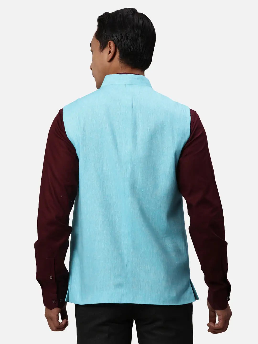 Park Avenue Men White Chambray Slim Fit Polyester Blend Waist Coat
