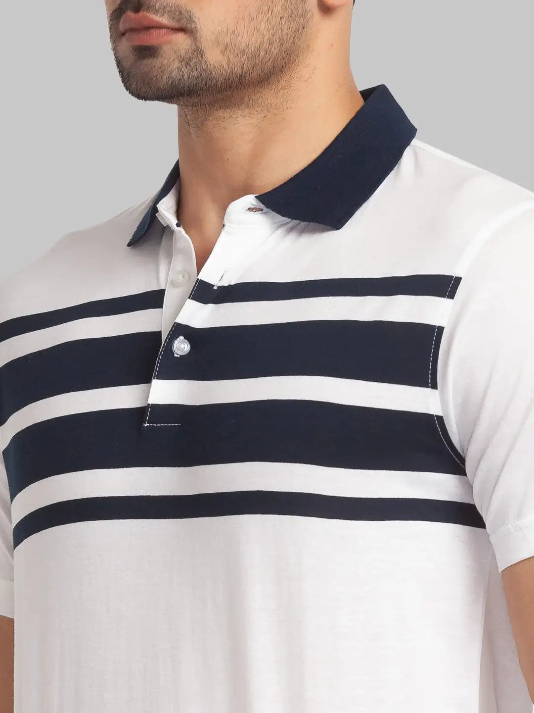Men Slim Fit Black T-Shirt & Polo