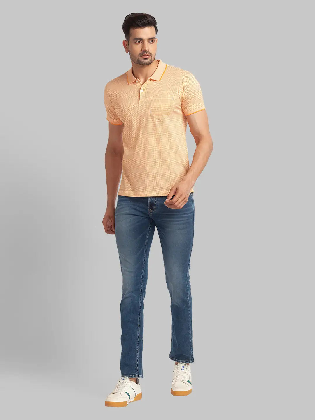 Men Slim Fit Blue T-Shirt & Polo