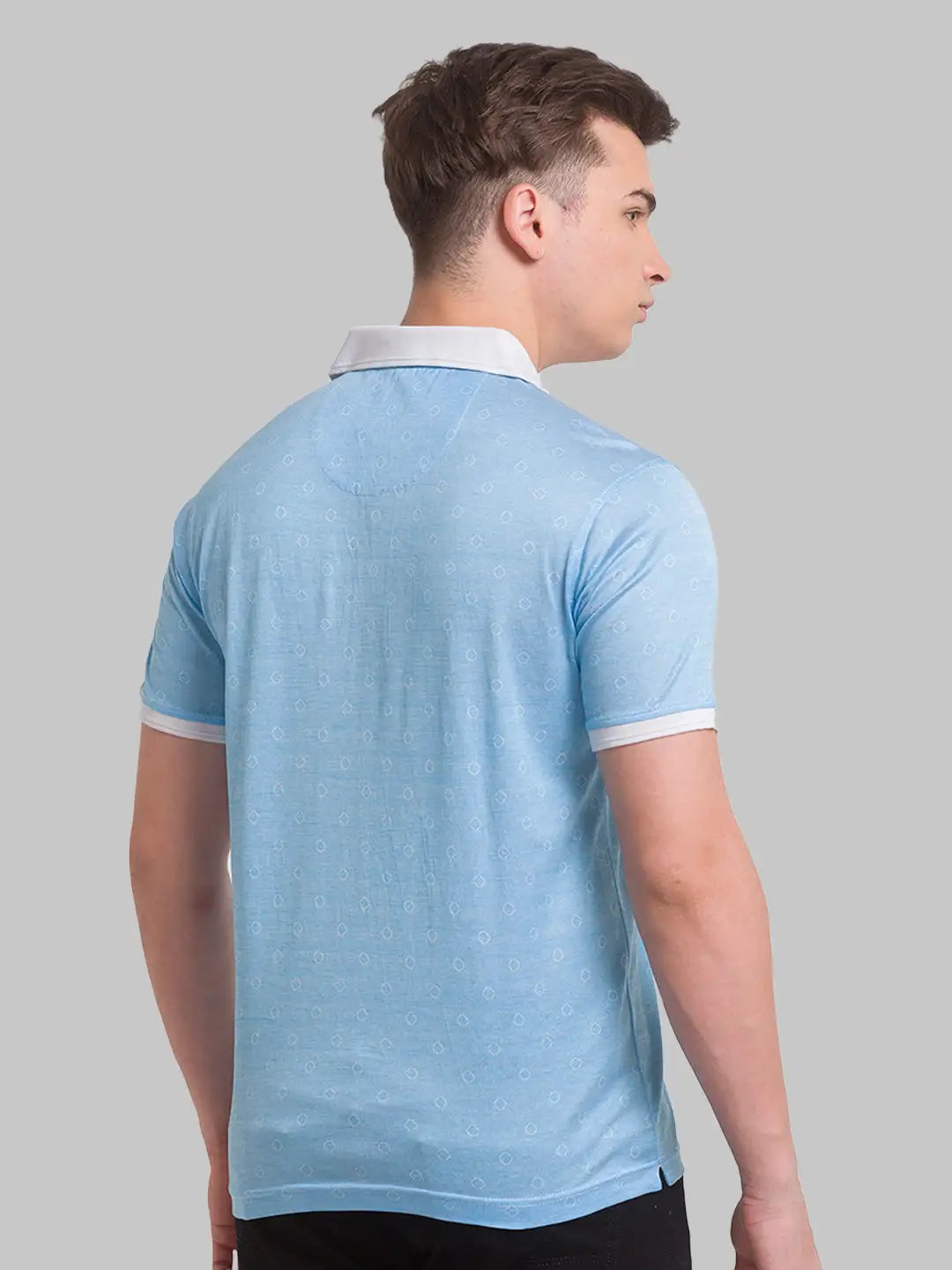 Men Slim Fit Green T-Shirt & Polo